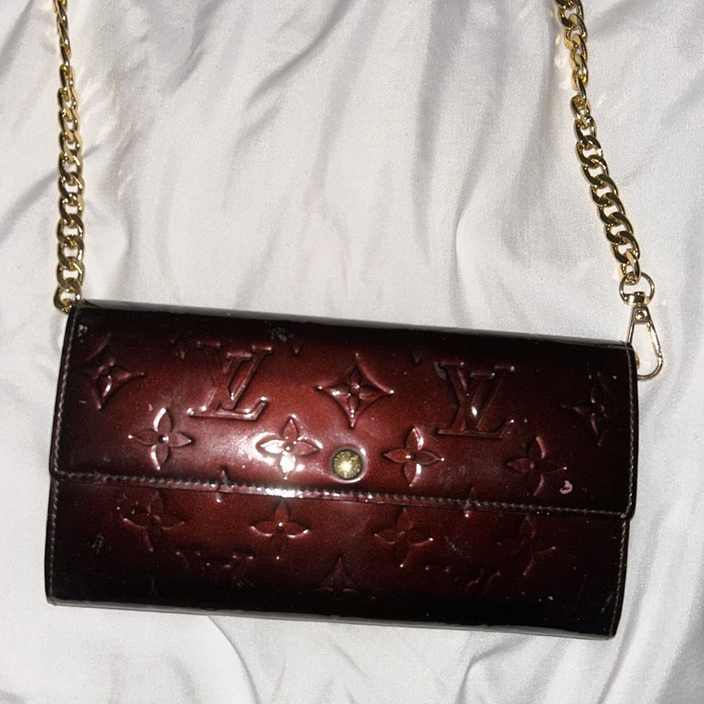 Louis Vuitton Wallet Sarah Monogram Vernis Amarante